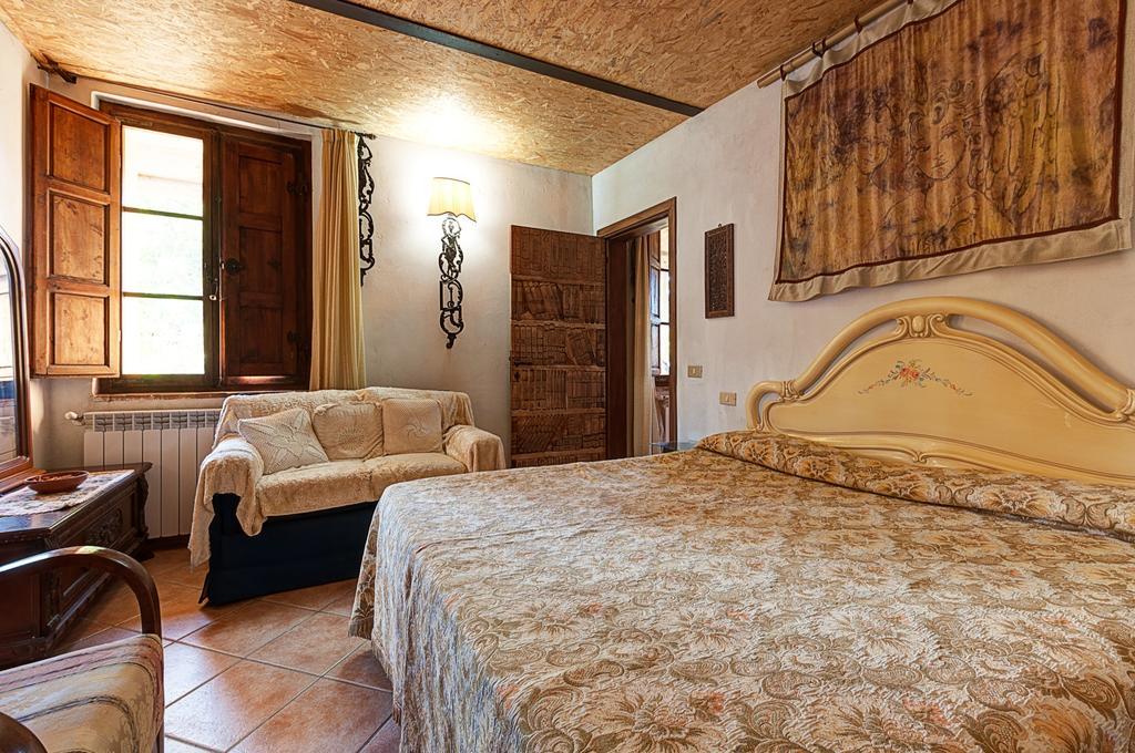 Appartamenti Alcantara E Damasco Abbadia di Montepulciano Kamer foto