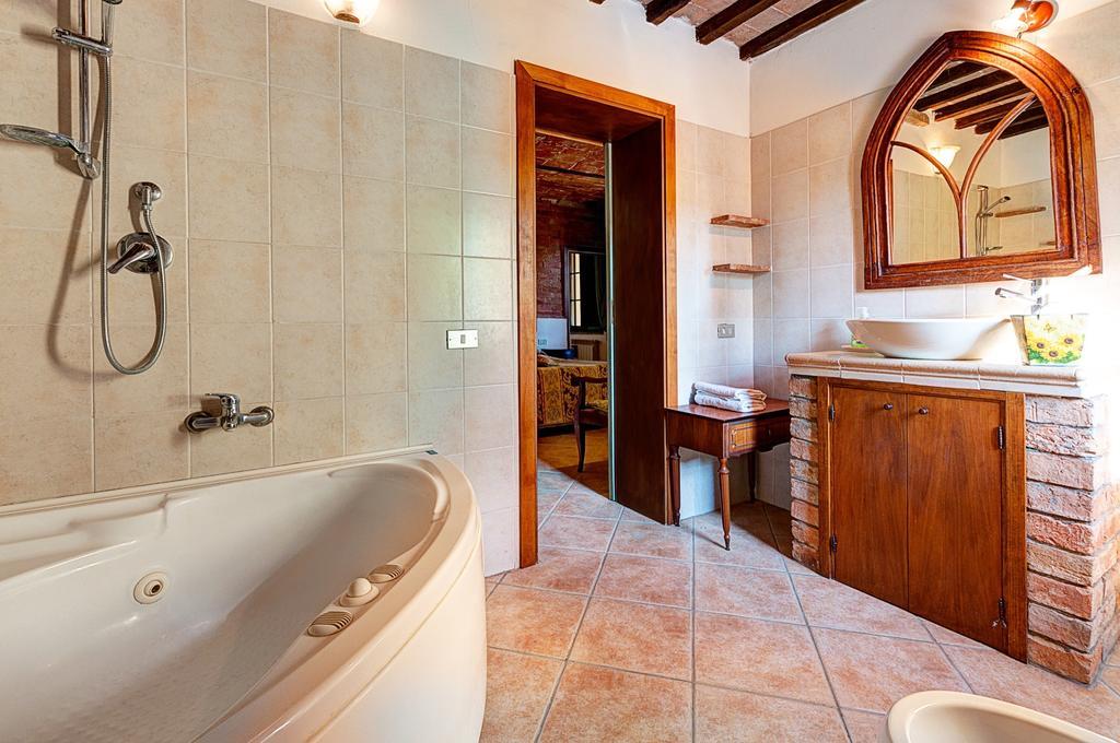 Appartamenti Alcantara E Damasco Abbadia di Montepulciano Kamer foto